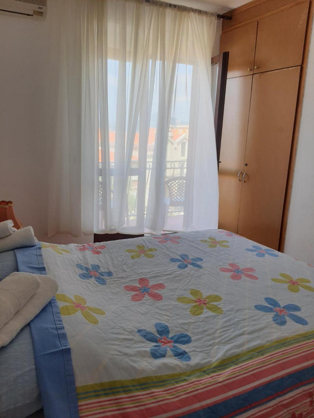 Apartments Andjus Sveti Stefan Buitenkant foto